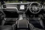 Volvo XC60 T5 R-Design 2017 года (UK)